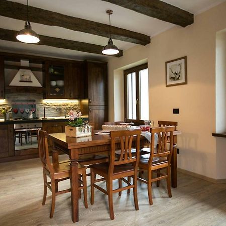 Appartamento Monte Bianco La Salle Luaran gambar