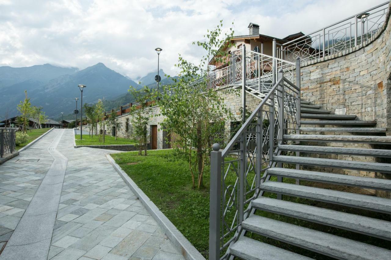 Appartamento Monte Bianco La Salle Luaran gambar